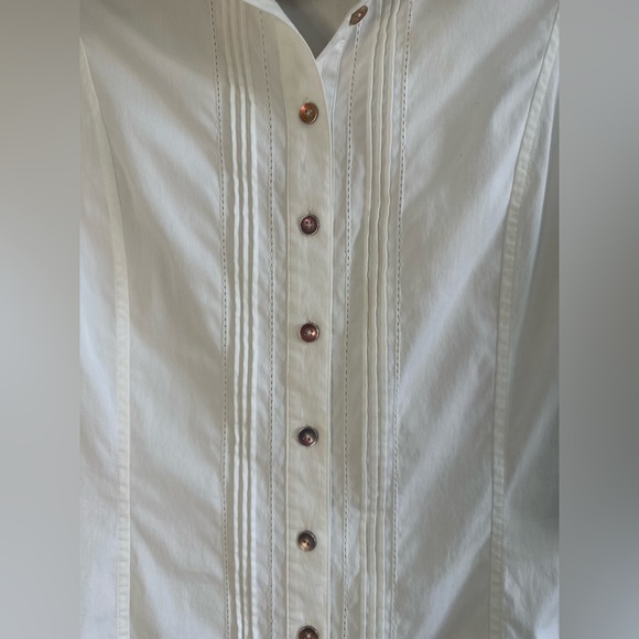 St. John White Short Sleeve Button Down Blouse Size 8 - Picture 3 of 11